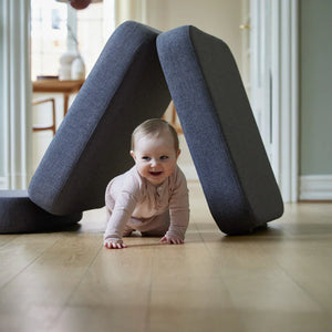 Fauteuil KlipKlap à 3 niveaux modulé en chapiteau pour les enfants