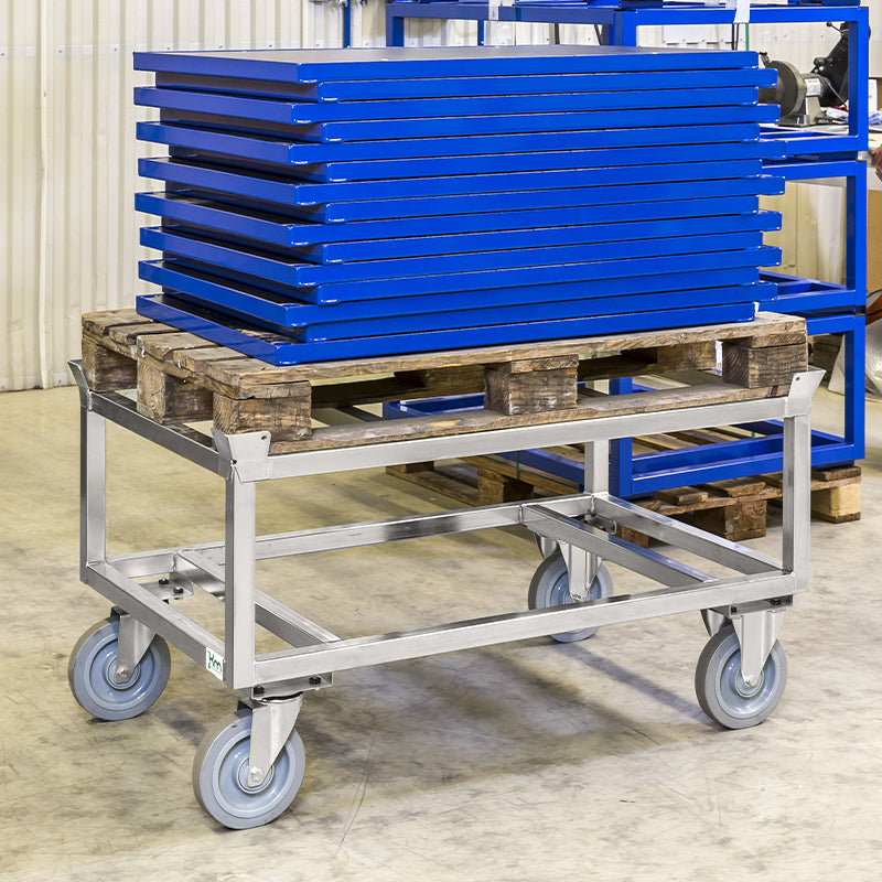 Chariots pour palettes avec arrêtoirs / hauteur réglable ou non