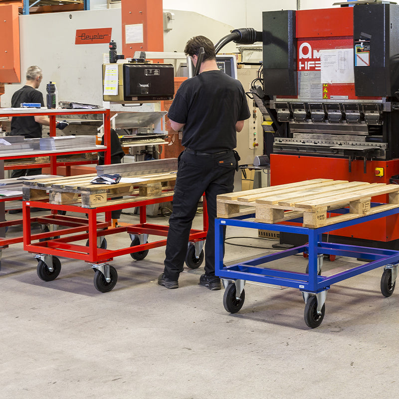 Chariots pour palettes / hauteur réglable ou non