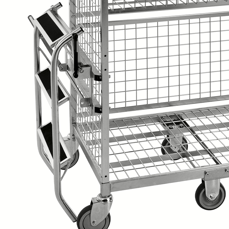 Marchepieds pour chariots de préparation de commandes KM300